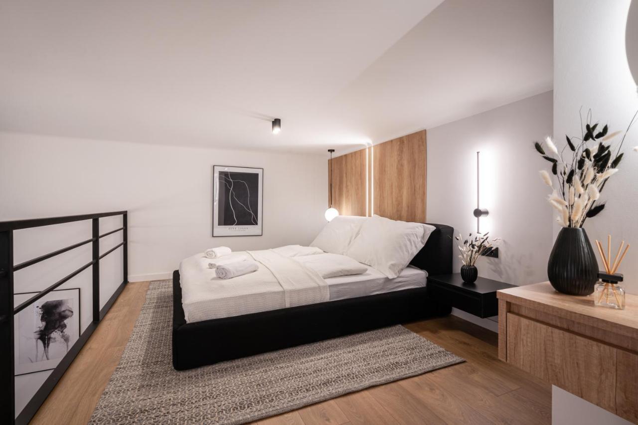 E56 - Grand Boulevard Heritage Residence - Best Location By Bqa Budapest Exterior foto
